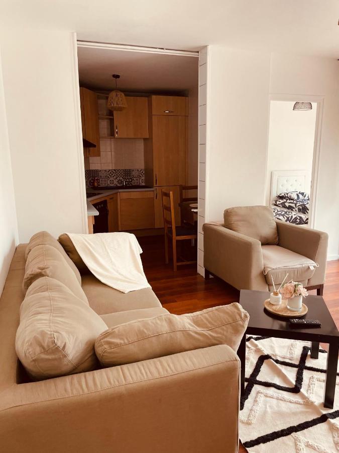 Appartement 2 Chambres Avec Parking Prive Gratuit Dijon Bagian luar foto